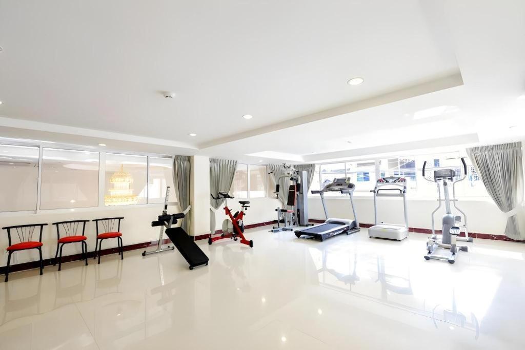 Kirirom Crystal Hotel Πνομ Πενχ Εξωτερικό φωτογραφία